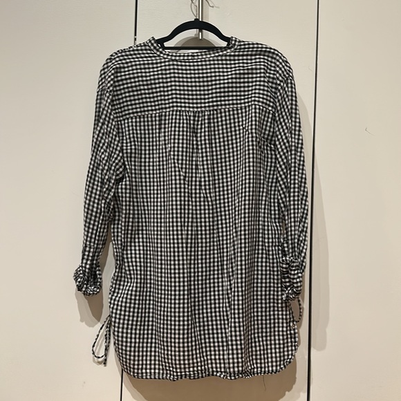 Zara size small gingham button down - Picture 2 of 2